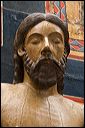 Crocifisso, di anonimo maestro scultore e databile tra il 1210 e il 1225 